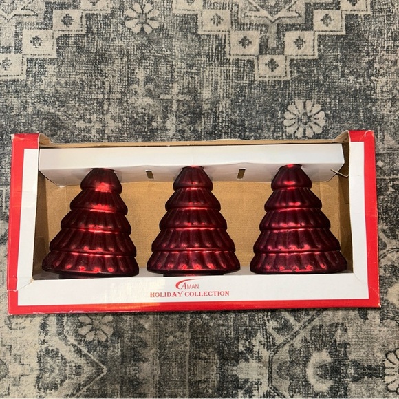 1990s vintage Holiday Collection Burgundy Tree Trio - Picture 1 of 3